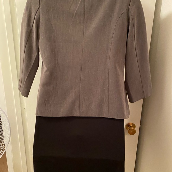 89th & Madison gray suit jacket 3/4 sleeves size 16 - Picture 5 of 7